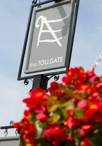 The Tollgate Inn Bradford-On-Avon Eksteriør billede